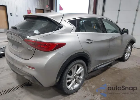 2017 Infiniti Qx30 from USA, damaged, VIN SJKCH5CP2HA033404